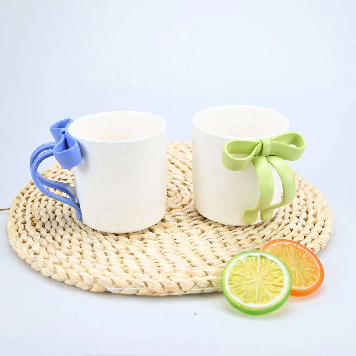 1pc Bow Shaped Mug, Pink Three-Dimensional Bow Shaped Coffee Cup, High Aesthetic Value, Design Sense